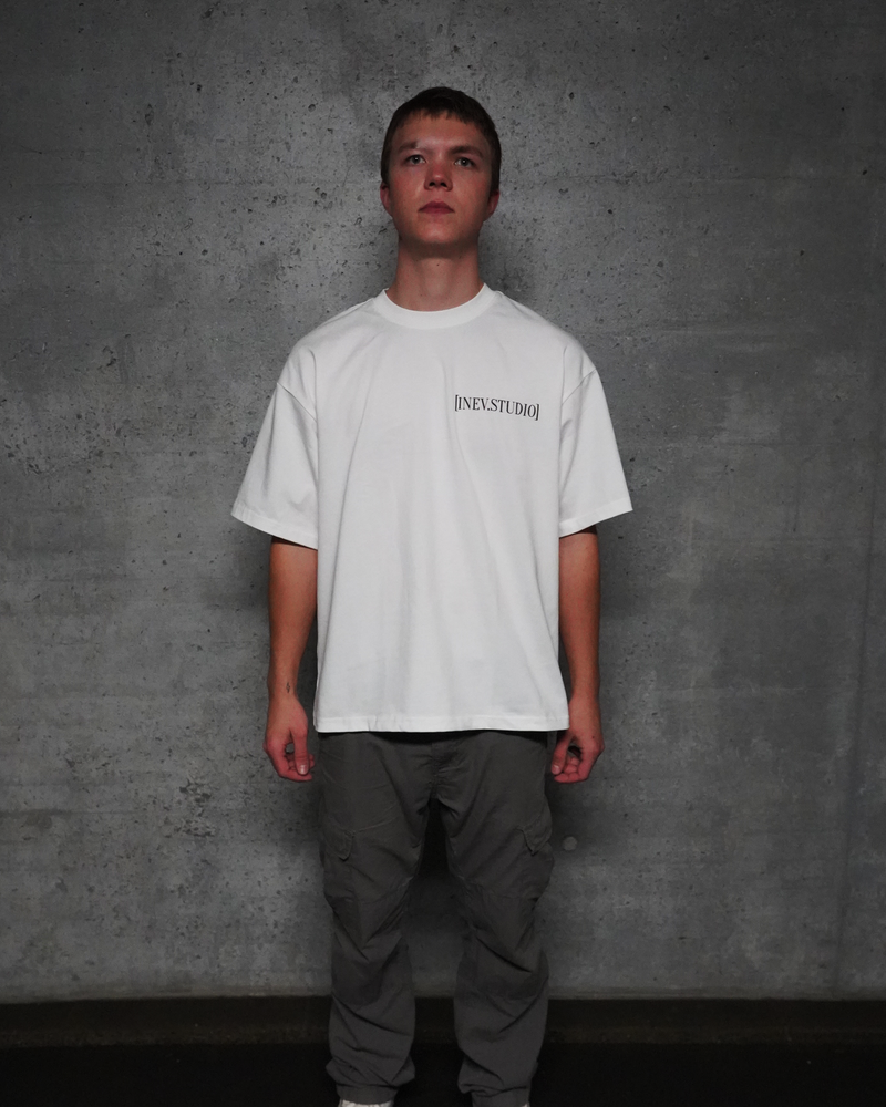 Buy her flowers or I will - Boxy Tee